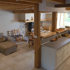  Hébergement de vacances La Sereine